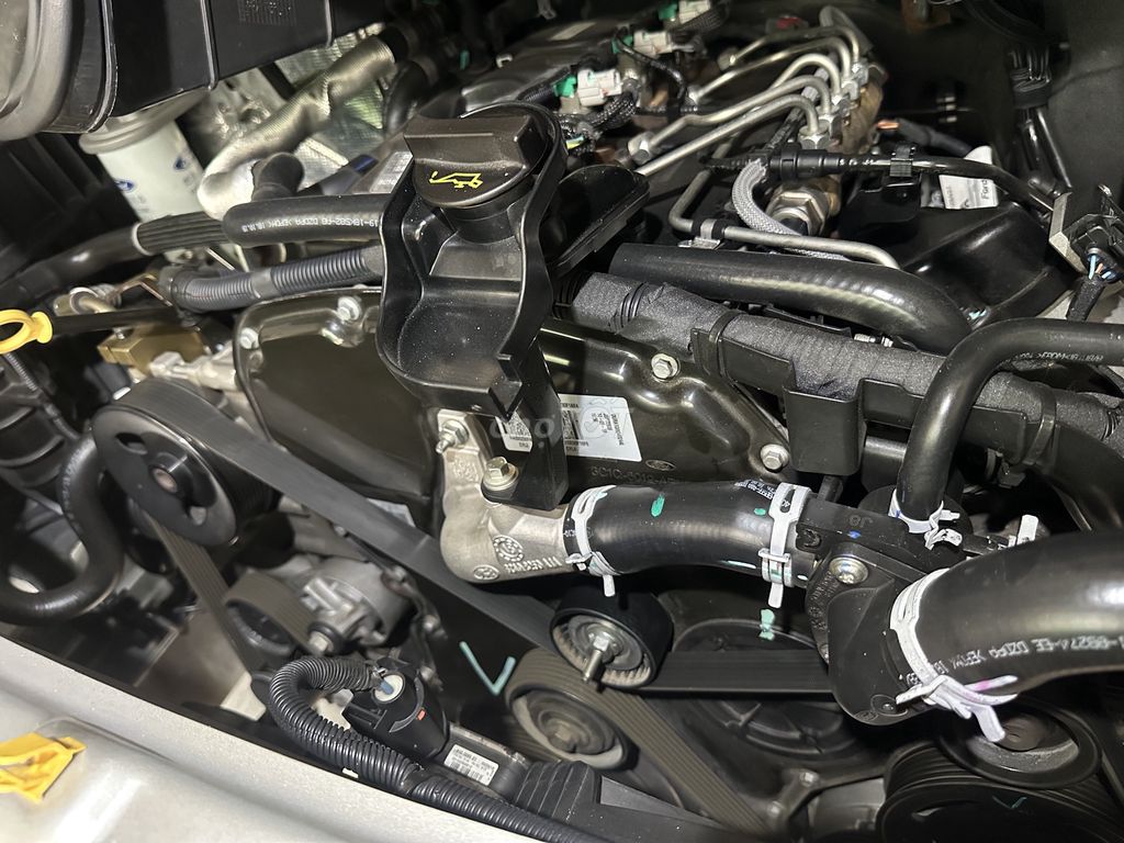 Ford Transit 2019 Luxury chỉ ĐRNV, xe rất mới. Mua bán Ô tô tại Quận Bình Tân Tp Hồ Chí Minh được đăng bởi Quốc Phú hình 8