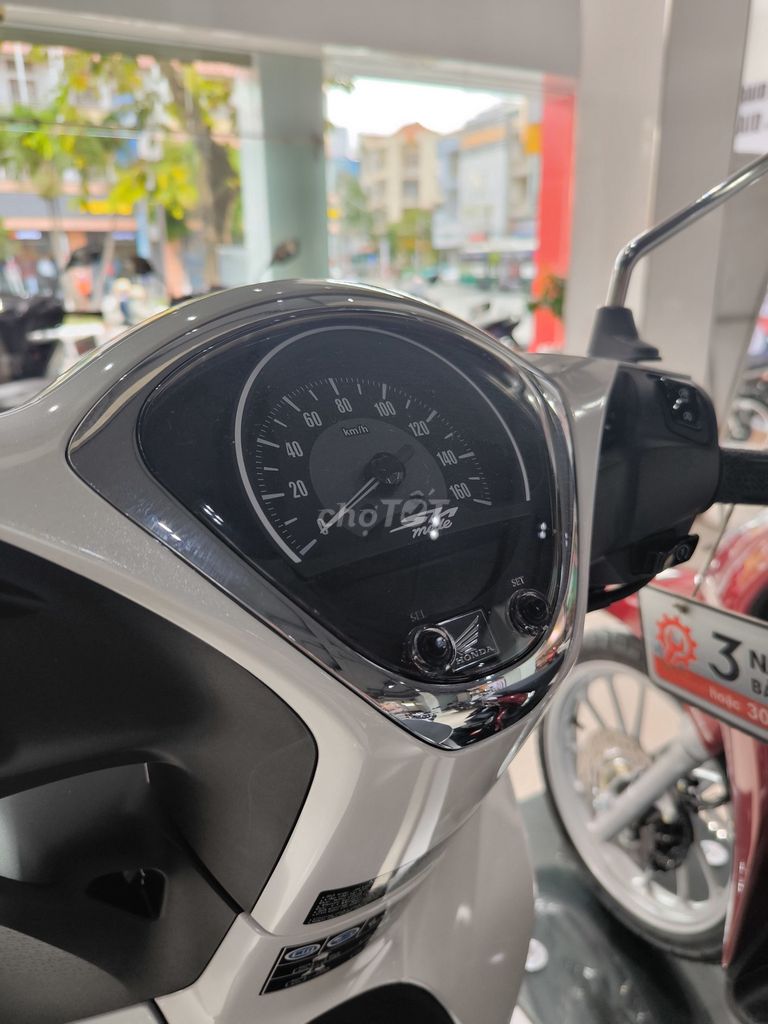 SH Mode Tiêu Chuẩn CBS - Tặng Voucher. Mua bán Xe máy tại Thành phố Thủ Đức Tp Hồ Chí Minh được đăng bởi Head Phát Tiến hình 2