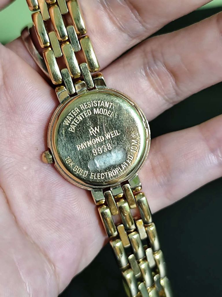 Đồng hồ nữ raymond weil Thụy Sỹ. Mua bán Đồng hồ tại Quận 12 Tp Hồ Chí Minh được đăng bởi Ngan hình 5