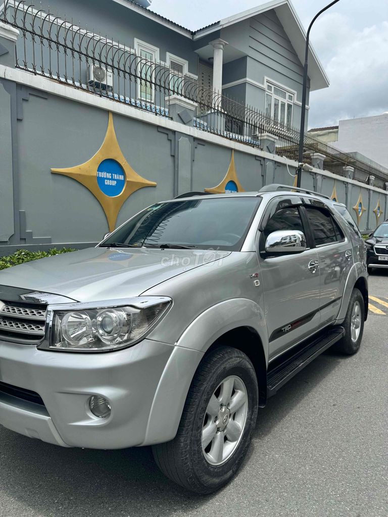 Toyota Fortuner 2011 2.5G 1 Chủ Từ Đầu Cần Bán. Mua bán Ô tô tại Huyện Hóc Môn Tp Hồ Chí Minh được đăng bởi Huy Phát hình 2