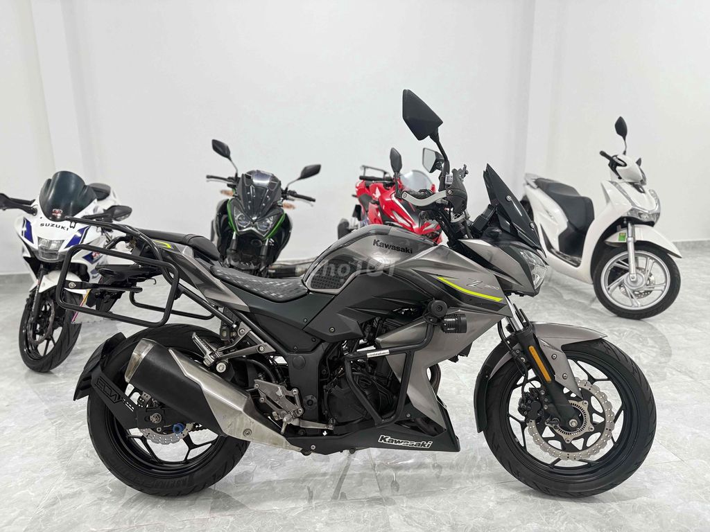 Z300 Biển SG chính Chủ Full đồ chơi. Mua bán Xe máy tại Thành phố Thủ Đức Tp Hồ Chí Minh được đăng bởi Xe máy Hùng Huyền hình 1