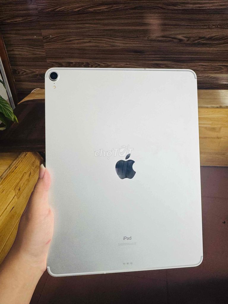 Ipad pro 2018 bản 12.9 in bộ nhớ 512gb. Mua bán Máy tính bảng tại Quận Thanh Xuân Hà Nội được đăng bởi Kiên Nguyên hình 1