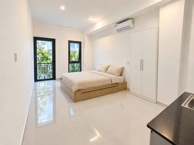 Serviced studio 40 m² · 1 bed · Vạn Phúc City