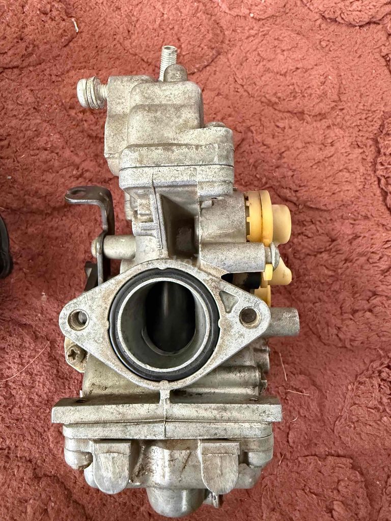 (Bộ 02 Bình xăng con) zin exciter 2006- 2010. Mua bán Phụ tùng xe tại Thành phố Phú Quốc Kiên Giang được đăng bởi Thiện Nhân hình 4