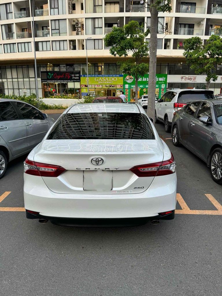 Toyota Camry 2020 2.5Q - 100000 km. Mua bán Ô tô tại Thành phố Vũng Tàu Bà Rịa - Vũng Tàu được đăng bởi Lê Thanh Trà hình 3