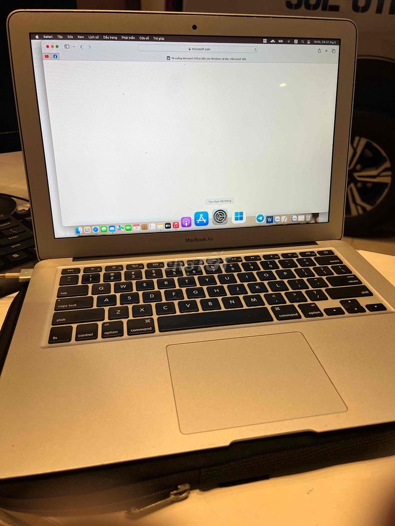 Apple MacBook Air Bạc Đã sử dụng. Mua bán Laptop tại Quận Cái Răng Cần Thơ được đăng bởi thai hình 1