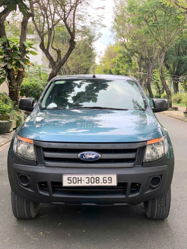 FORD RANGER SỐ SÀN 2 CẦU 4X4 CỰC KHỎE. Mua bán Ô tô tại Quận 7 Tp Hồ Chí Minh được đăng bởi Tuấn  hình 1