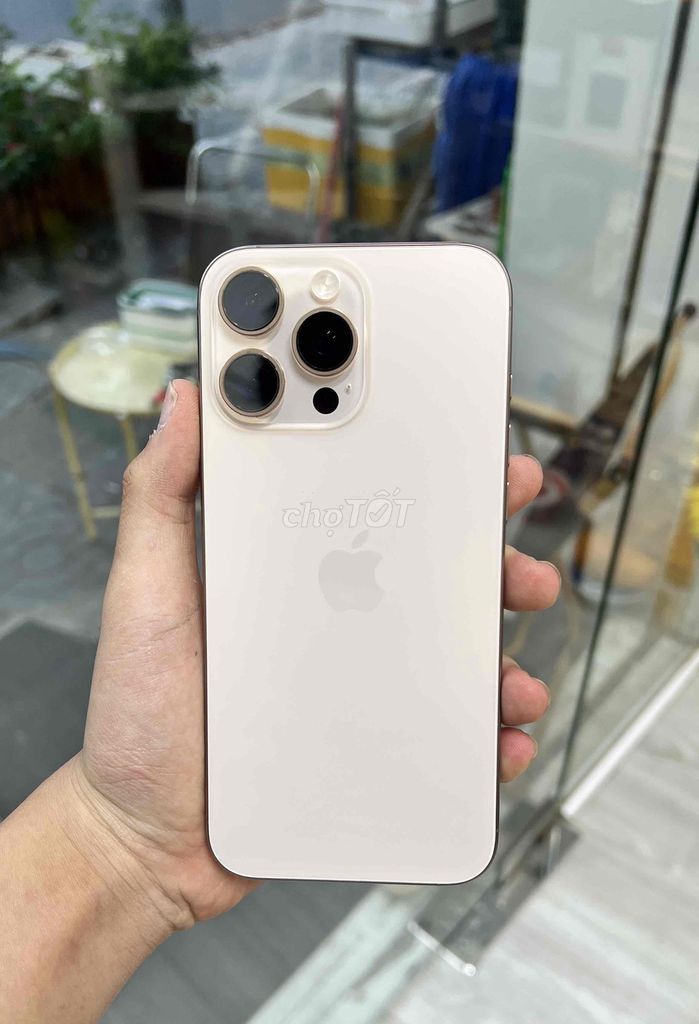 iPhone 16 Pro Max 256GB Vàng. Mua bán Điện thoại tại Thành phố Bà Rịa Bà Rịa - Vũng Tàu được đăng bởi Duc Thanhh hình 1