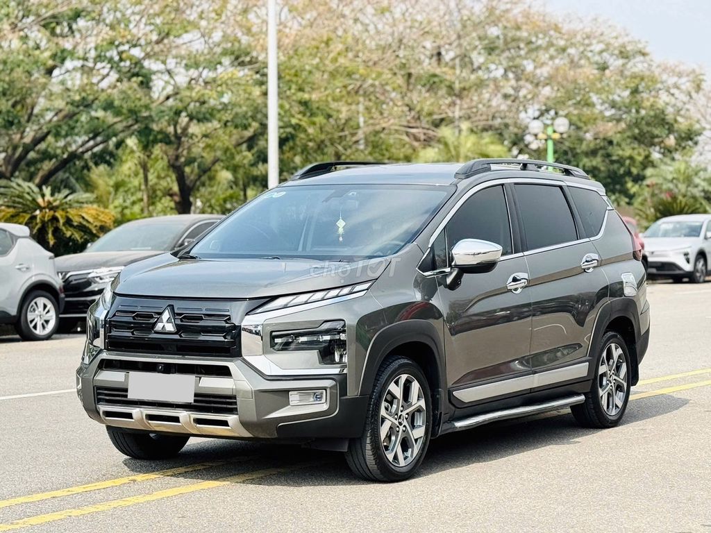 Mitsubishi Xpander Cross 2023, màu khỏe, xe chất. Mua bán Ô tô tại Quận Long Biên Hà Nội được đăng bởi Long Biên Cars hình 3