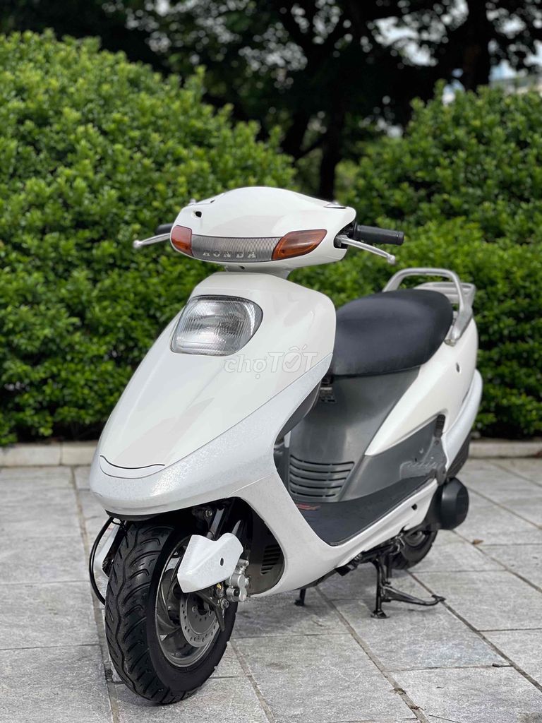 Honda Spacy 125 2002, японский белый