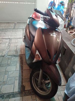 Honda Lead Nâu Tiết kiệm xăng