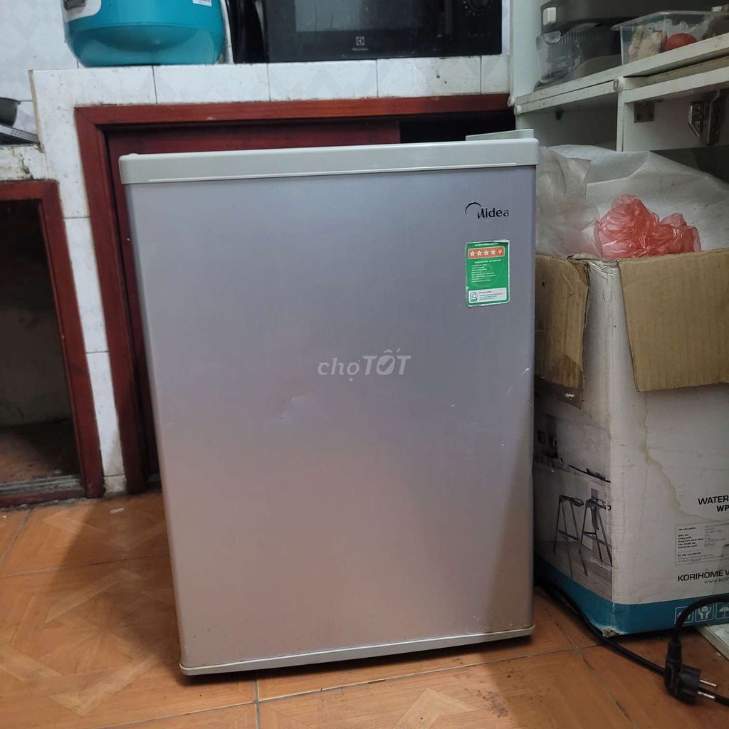 Tủ lạnh mini Midea Bạc. Mua bán Tủ lạnh tại Quận Hoàng Mai Hà Nội được đăng bởi khanh hình 1