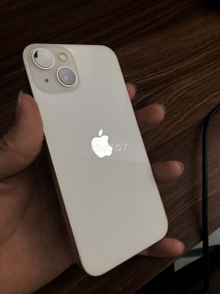 Apple iPhone 13 128GB Trắng Đã sử dụng. Mua bán Điện thoại tại Thành phố Hải Dương Hải Dương được đăng bởi STUPID DOG hình 1