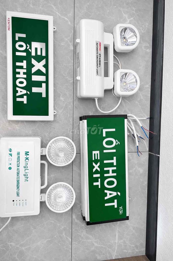 Đèn thoát hiểm exit, sự cố. Mua bán Đèn tại Quận Ba Đình Hà Nội được đăng bởi Dũng Trần hình 1