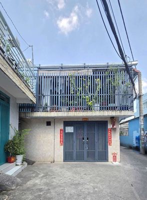 Nhà bán giáp quận 6 - khu Tên Lửa - ngang 5m - Sổ hồng riêng - Giá tốt