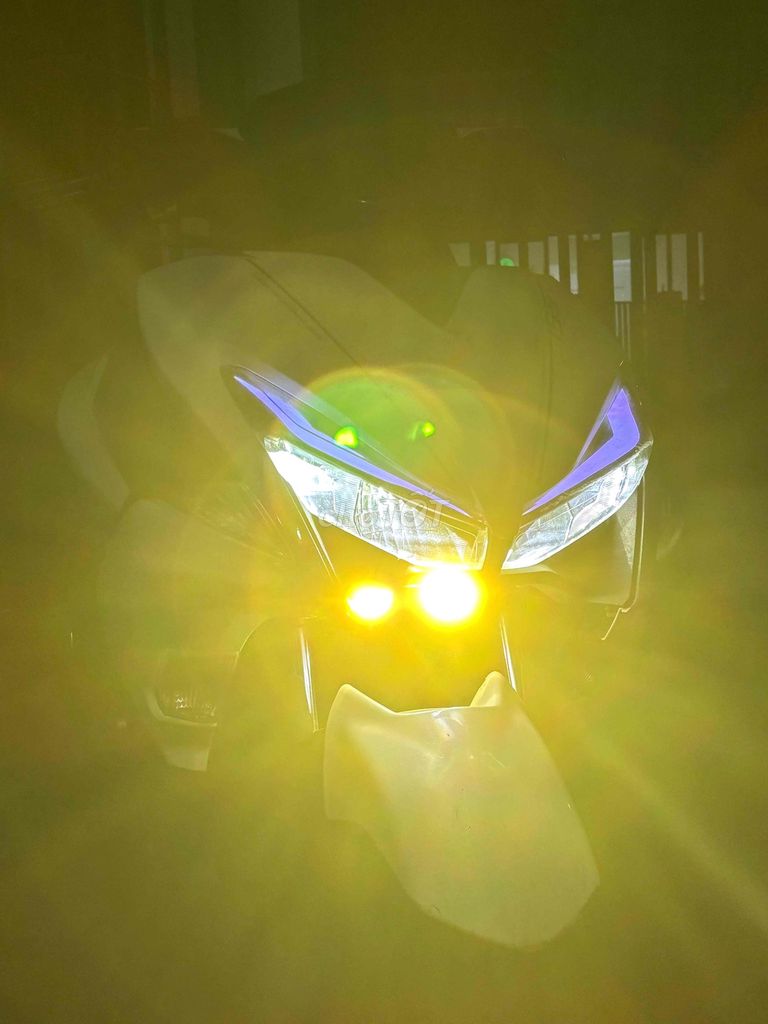 NVX V1 155 VVA ABS 2017 máy êm bốc mạnh. Mua bán Xe máy tại Thành phố Thủ Đức Tp Hồ Chí Minh được đăng bởi thanh tung hình 4