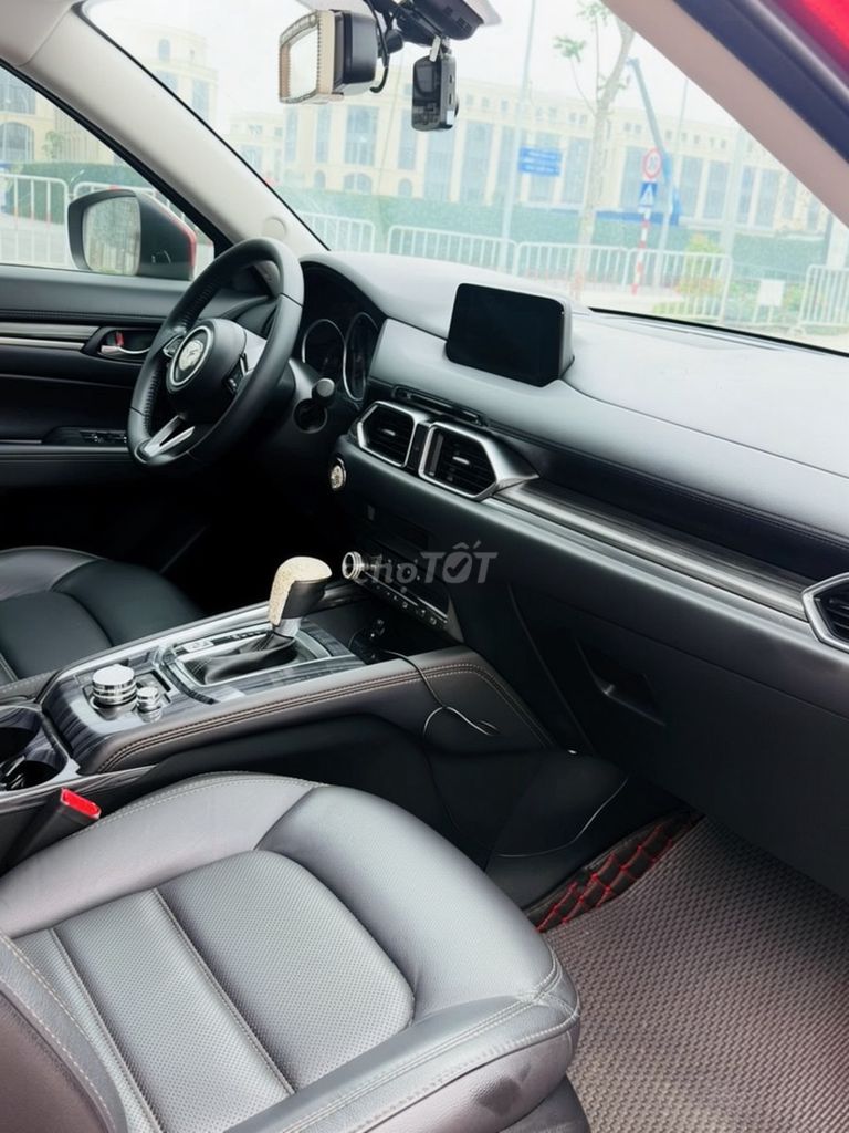 Mazda CX5 2.0 Deluxe 2020 Красный 50 000 км