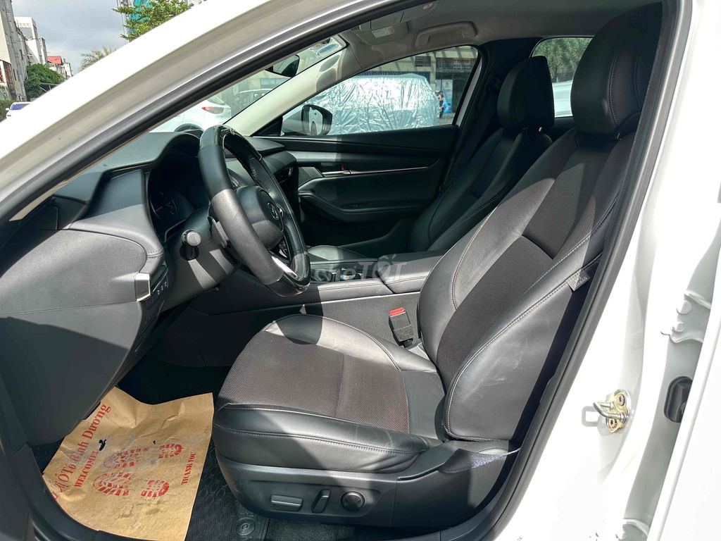 Mazda 3 2023 1.5L Luxury - 1 chủ chuẩn 3 vạn. Mua bán Ô tô tại Thành phố Thủ Đức Tp Hồ Chí Minh được đăng bởi Anh Minh STOT Bình Dương hình 11