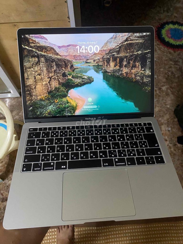 thanh lý macbook air 2019 như mới. Mua bán Laptop tại Thành phố Huế Thừa Thiên Huế được đăng bởi rot hình 1