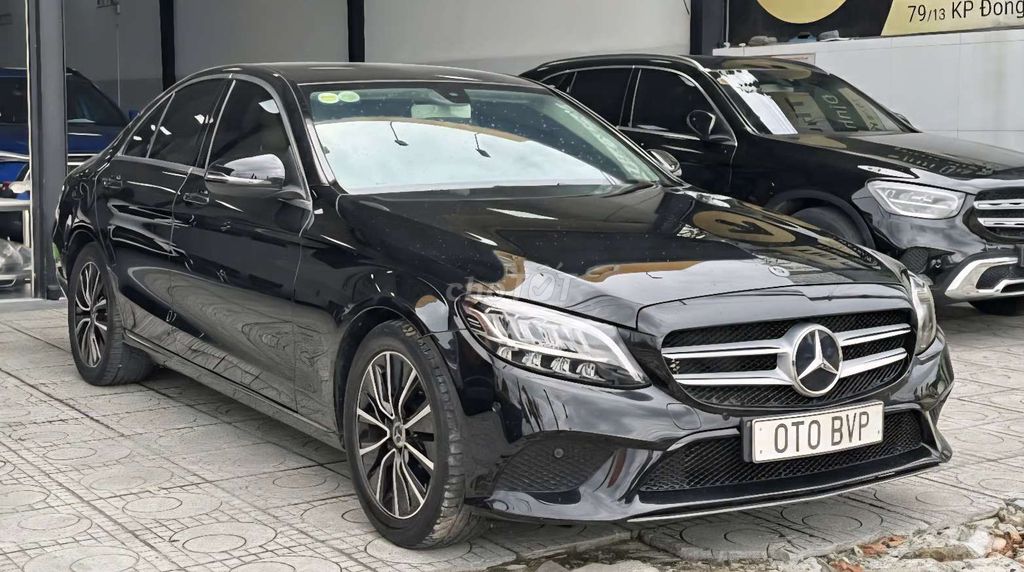 2018 C200 - 44000 km. Mua bán Ô tô tại Thành phố Biên Hòa Đồng Nai được đăng bởi Quốc việt  hình 3