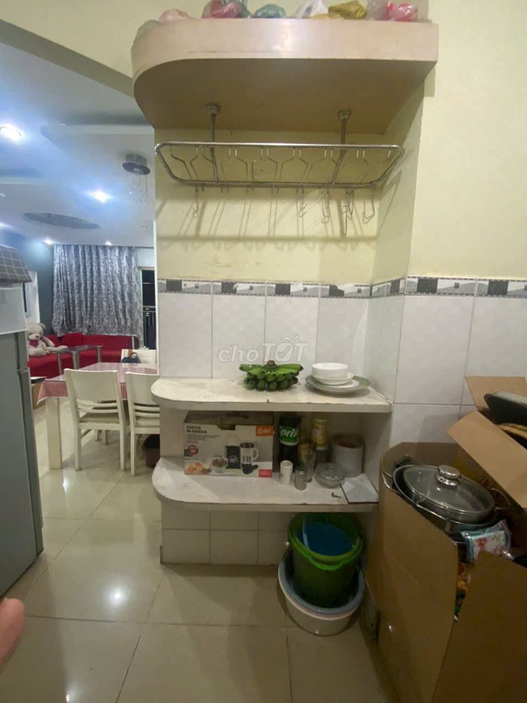 Cho thuê CHCC 155 Nguyễn Chí Thanh, Q5, 62m2, 2PN, 1WC, NT như hình