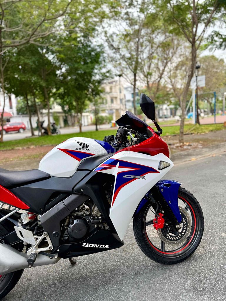 Honda CBR 150R. Mua bán Xe máy tại Quận Bình Tân Tp Hồ Chí Minh được đăng bởi  Như Quỳnh hình 4