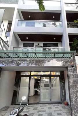 Rent · 4 bd · 100 м² · Thành phố Nha Trang, ул. đường số 28