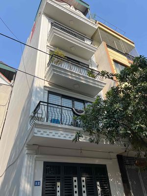 Townhouse 65 m² · 6 bed · Đường Xuân Phương