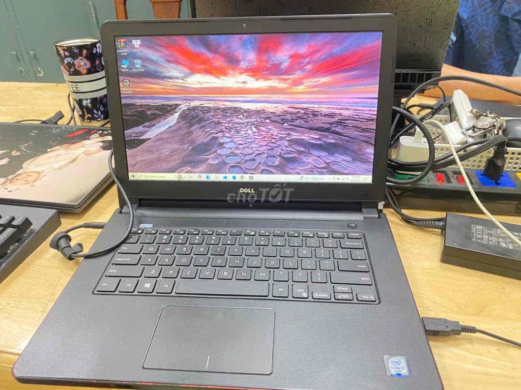 Dell Inspiron 15 i5-4200U 8GB/112GB Đen. Mua bán Laptop tại Quận Nam Từ Liêm Hà Nội được đăng bởi Huế hình 1