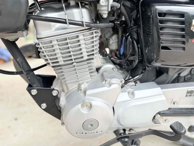 HONDA CG 125 đời 2018, Zin nguyên bản. Chính chủ. Mua bán Xe máy tại Thành phố Hồng Ngự Đồng Tháp được đăng bởi Bảy