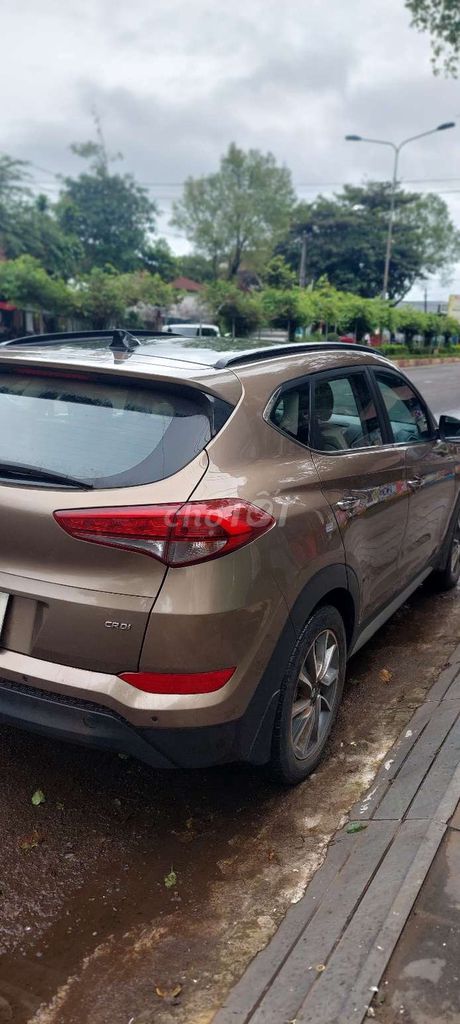 Tuson 2019 AT full dầu. Mua bán Ô tô tại Huyện Ia Grai Gia Lai được đăng bởi Ngo Thanh Long hình 2