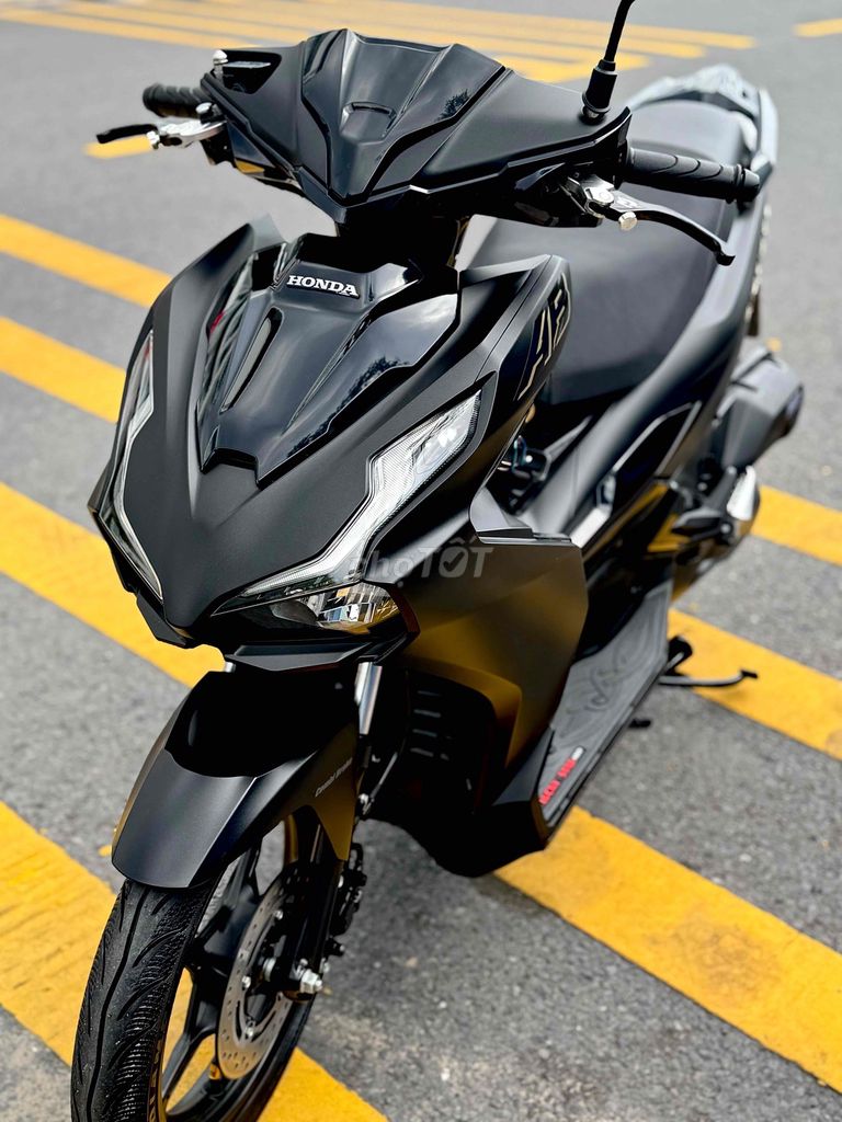 Airblade 125 4VAL, модель 2024, специальный черно-серый, bstp