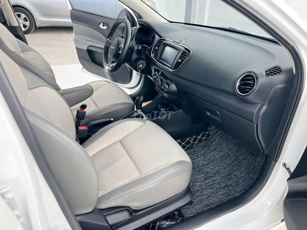 KIA SOLUTO 2022 1.4 AT Deluxe - Odo 40268 km. Mua bán Ô tô tại Thành phố Nha Trang Khánh Hòa được đăng bởi TÂM THIỆN AUTO hình 15