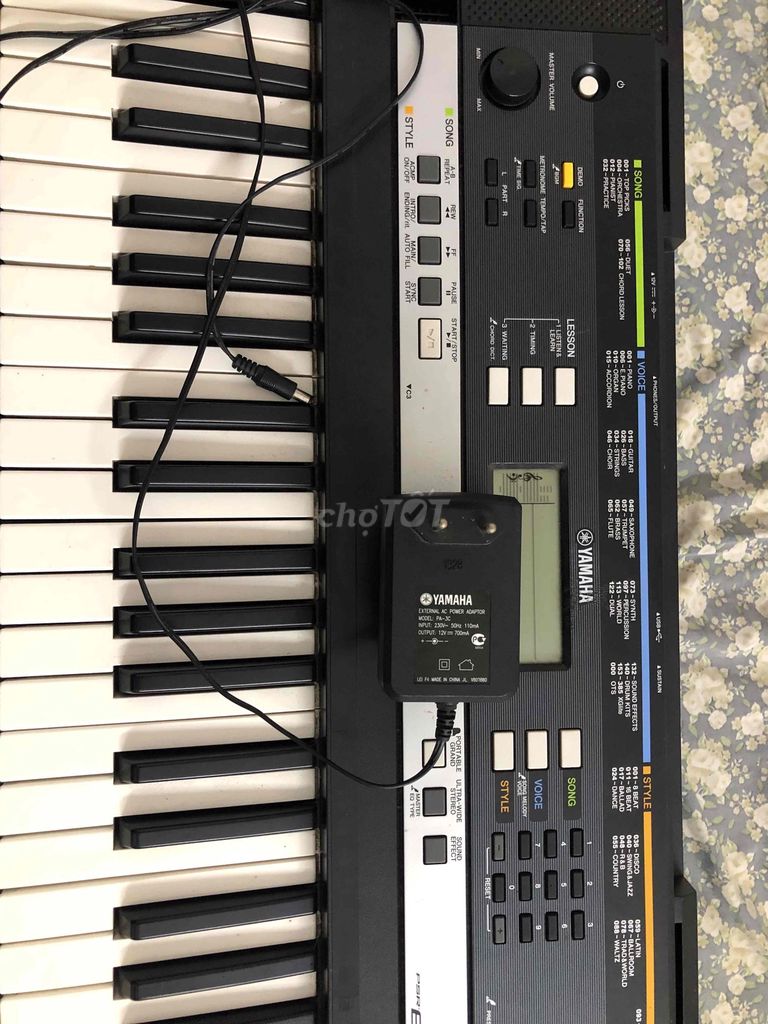 Đàn Organ Yamaha PSR-E243 Đen. Mua bán Nhạc cụ tại Quận Ninh Kiều Cần Thơ được đăng bởi Nguyễn Phúc Vinh  hình 1
