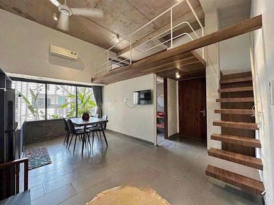 căn hộ dịch vụ duplex gác cao full nội thất ngay sát lotte q7, rmit