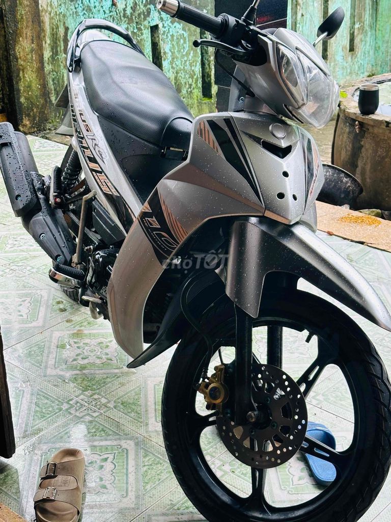 sirius dọn keng từ máy ra dàn ngoài. Mua bán Xe máy tại Quận Cẩm Lệ Đà Nẵng được đăng bởi Công Trần Bá hình 2