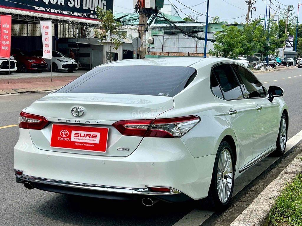 Camry 2.5Q 2019 nhập Thái - HT 60% - Giá Còn Giảm. Mua bán Ô tô tại Thành phố Thủ Đức Tp Hồ Chí Minh được đăng bởi Ngọc Long Toyota Đông Sài Gòn hình 3
