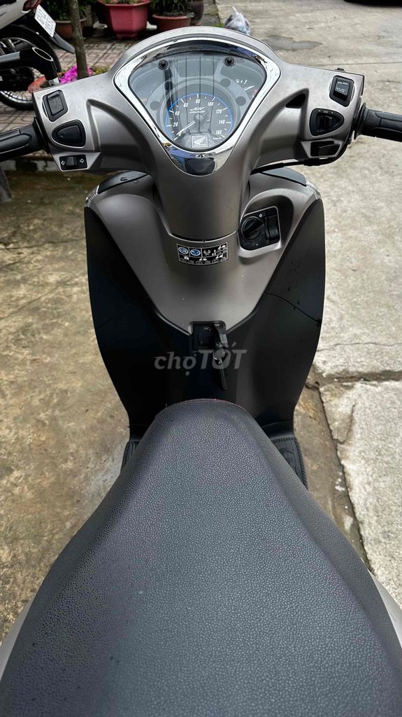 SH Mode ABS 2019 bạc đen ( hỗ trợ góp ). Mua bán Xe máy tại Huyện Chợ Mới An Giang được đăng bởi Cửa hàng xe Thiên Phước 2 hình 17