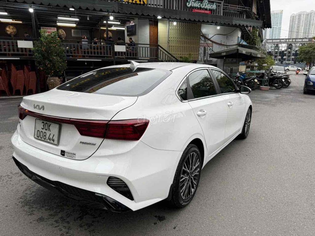 Kia K3 2022 Premium 2.0 AT - 32000 km. Mua bán Ô tô tại Quận Thanh Xuân Hà Nội được đăng bởi Nguyen van Nam hình 5