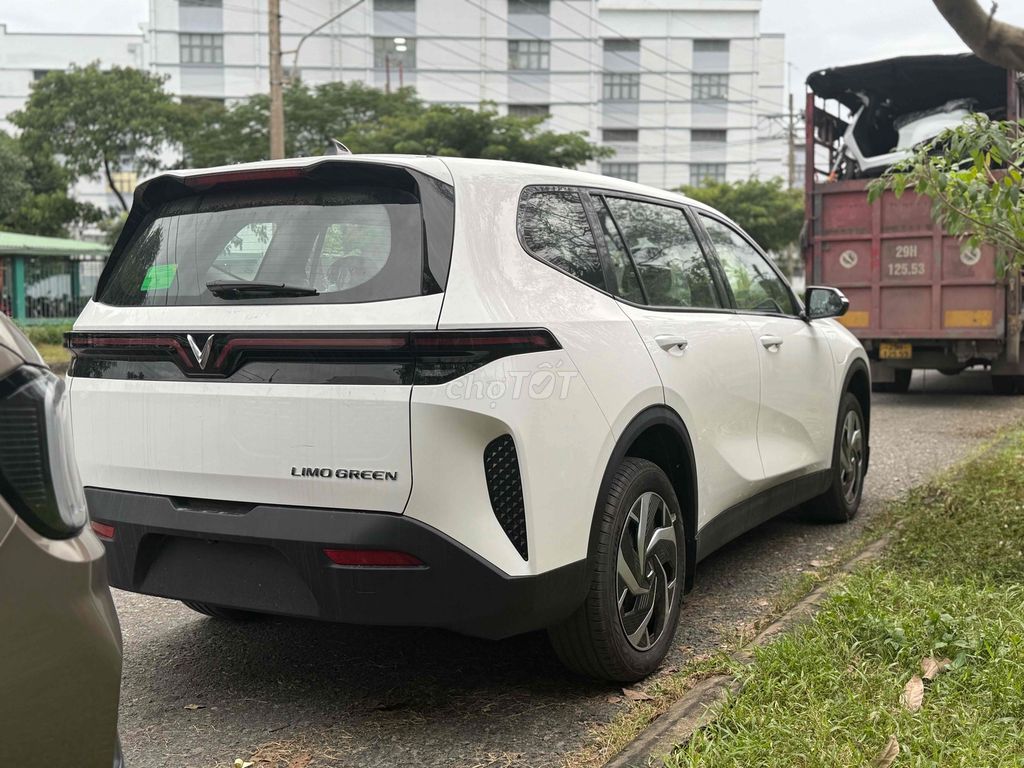 LIMO GREEN GIAO LIỀN+90TR NHẬN XE+GÓP 9TR6/THÁNG. Mua bán Ô tô tại Huyện Long Thành Đồng Nai được đăng bởi Kỳ hình 11