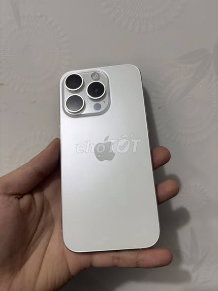 iPhone 15 Pro 128GB Bạc. Mua bán Điện thoại tại Quận 1 Tp Hồ Chí Minh được đăng bởi Hội Đồ Điện Tử hình 1