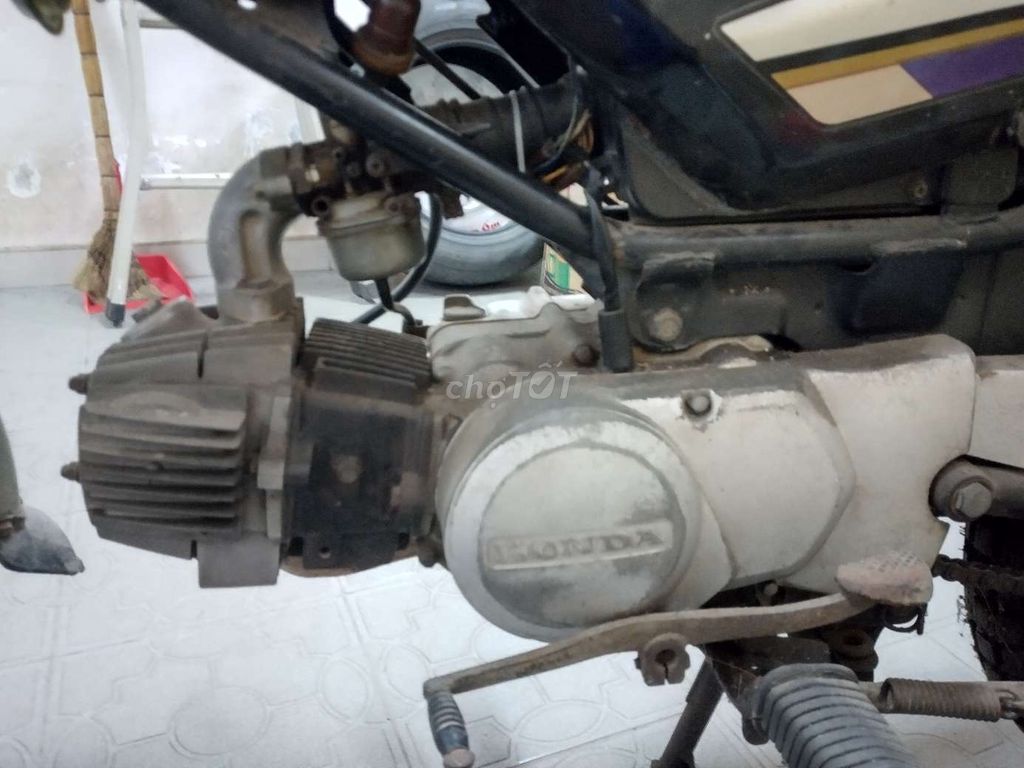 SYM Wolf Đen. Mua bán Xe máy tại Quận 7 Tp Hồ Chí Minh được đăng bởi QuangMinh hình 6