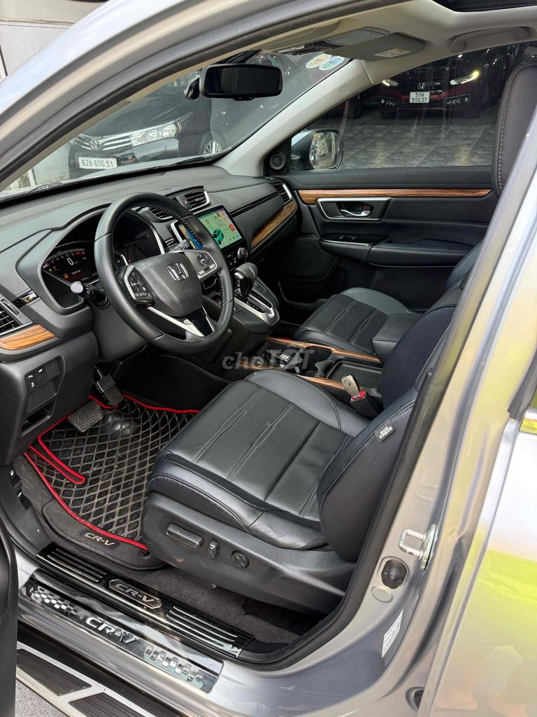 Honda CR V 2019 1.5L - 109000 km full lịch sử. Mua bán Ô tô tại Quận 12 Tp Hồ Chí Minh được đăng bởi Tân hình 9
