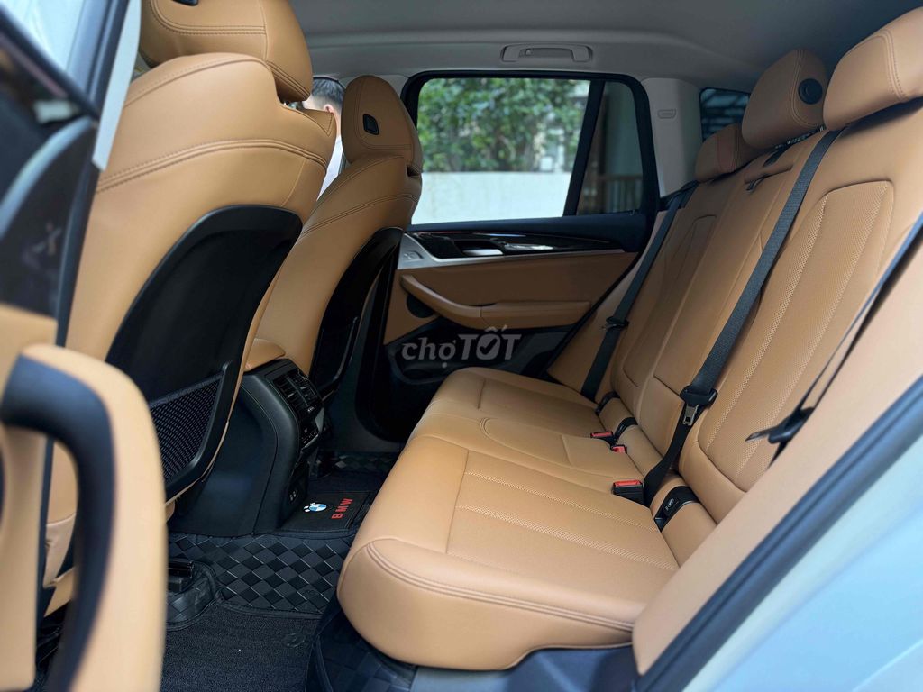 BMW X3 2024 sDrive20i - 34000 km. Mua bán Ô tô tại Quận Thanh Xuân Hà Nội được đăng bởi Trần Trí Cường hình 12