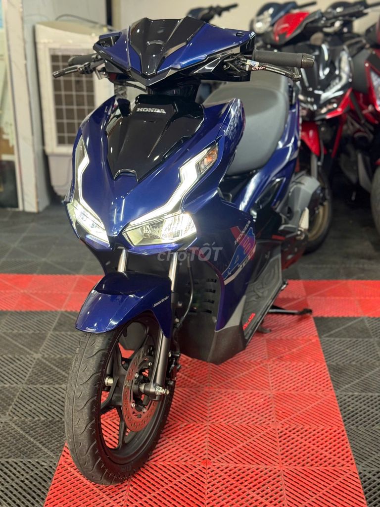 💥Honda Airblade125 4valEPS+ 2023 0do:4000km Biển71. Mua bán Xe máy tại Thành phố Thủ Đức Tp Hồ Chí Minh được đăng bởi XE MÁY THỦ ĐỨC hình 5