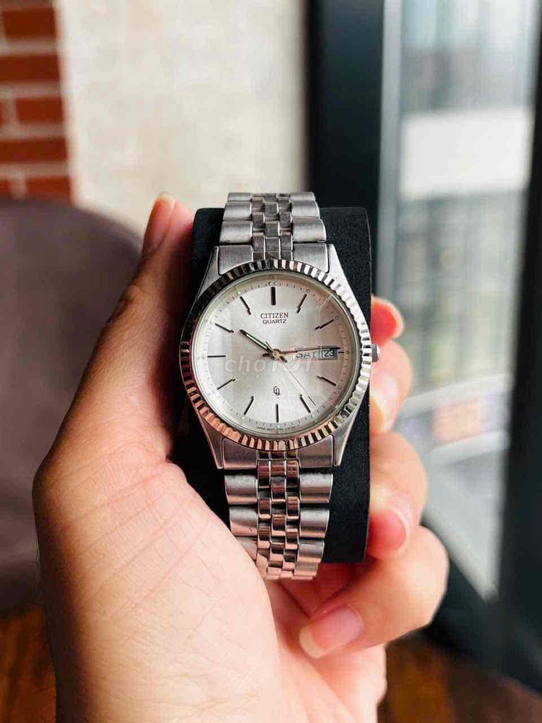 Citizen quartz CQ form Role.x kính vát liềng khía