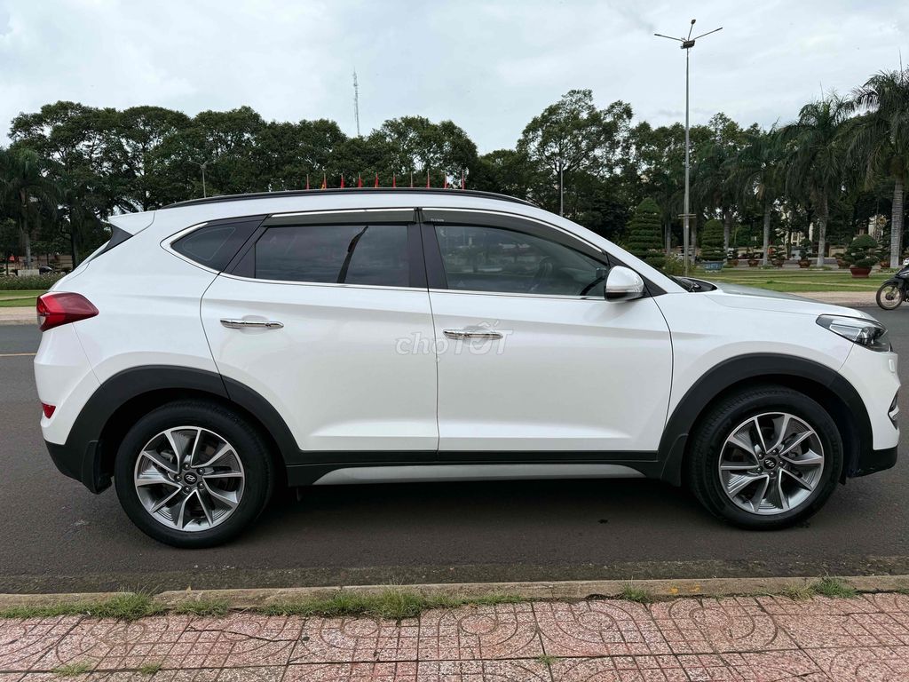 Hyundai Tucson 2018 2.0 ATH - Một chủ từ đầu. Mua bán Ô tô tại Thành phố Buôn Ma Thuột Đắk Lắk được đăng bởi Ngọc ánh hình 5