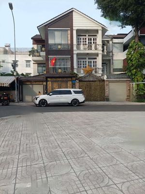 Rent · 5 bd · 200 м² · Quận Bình Tân, ул. Đường 17A
