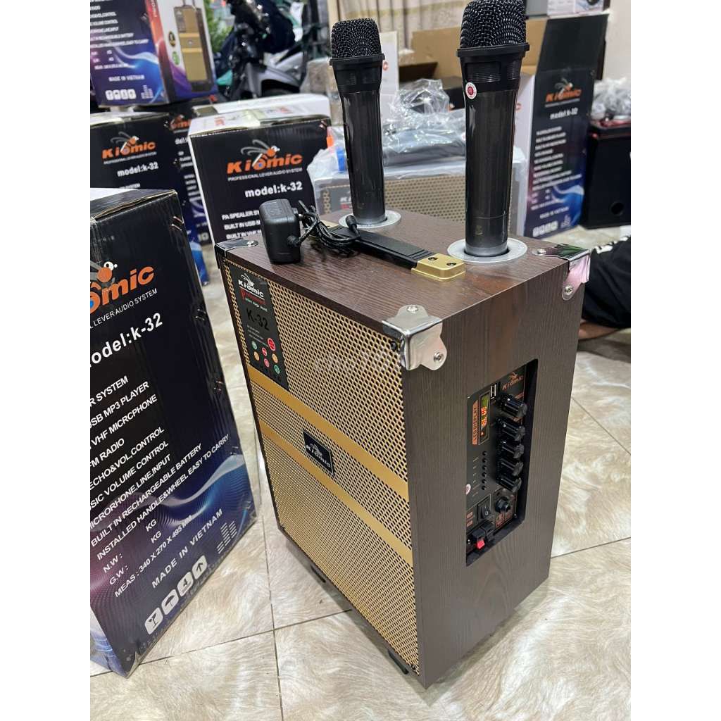 Loa karaoke kiomic tặng 2 micro thanh lý giá rẽ