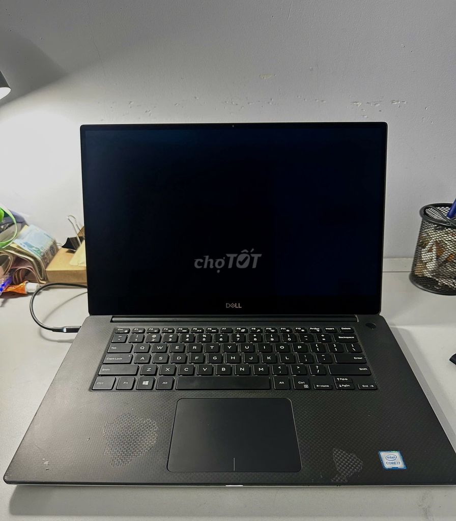Dell XPS 7590, i7 9750H, Quadro GTX 1650, 4K Oled. Mua bán Laptop tại Quận 10 Tp Hồ Chí Minh được đăng bởi Hà Mạnh hình 1